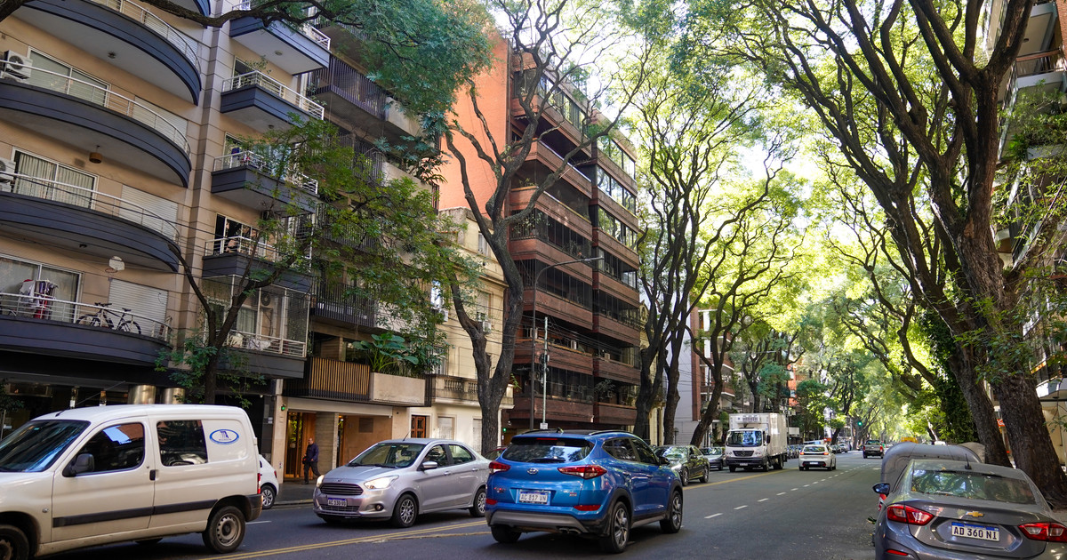 Edificios residenciales en la avenida Pedro Goyena, Caballito
