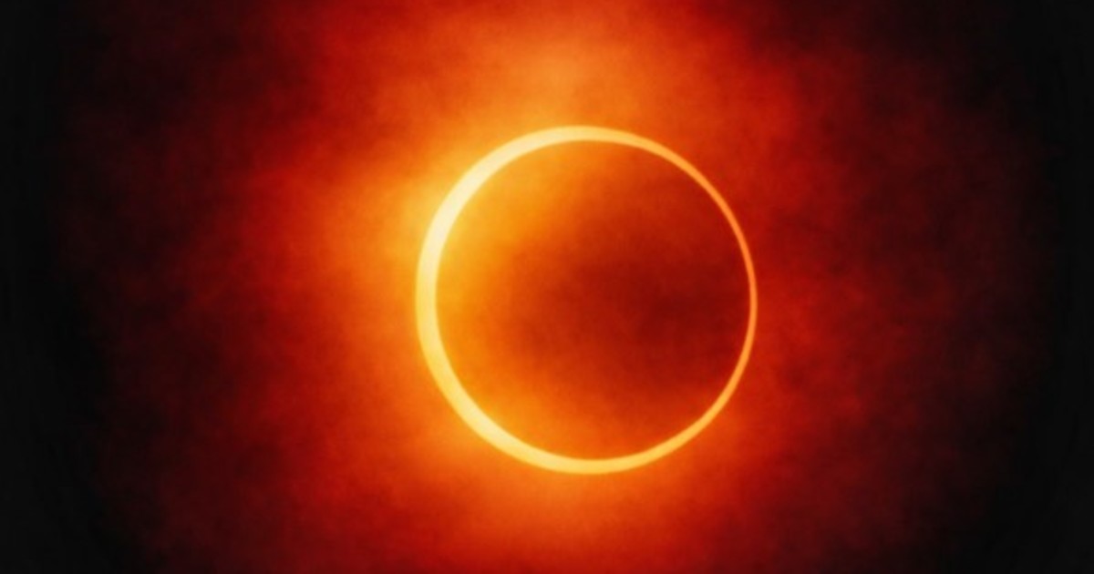 Anillo de luz durante un eclipse solar anular