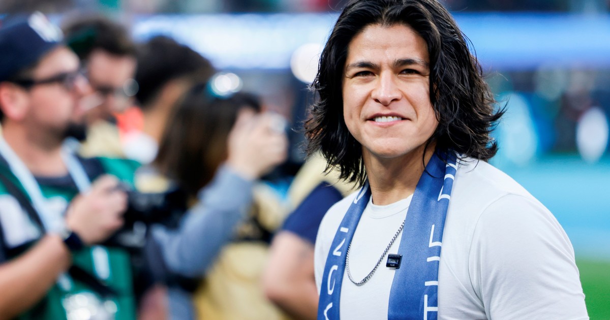 Cristo Fernández con la camiseta de El Paso Locomotive