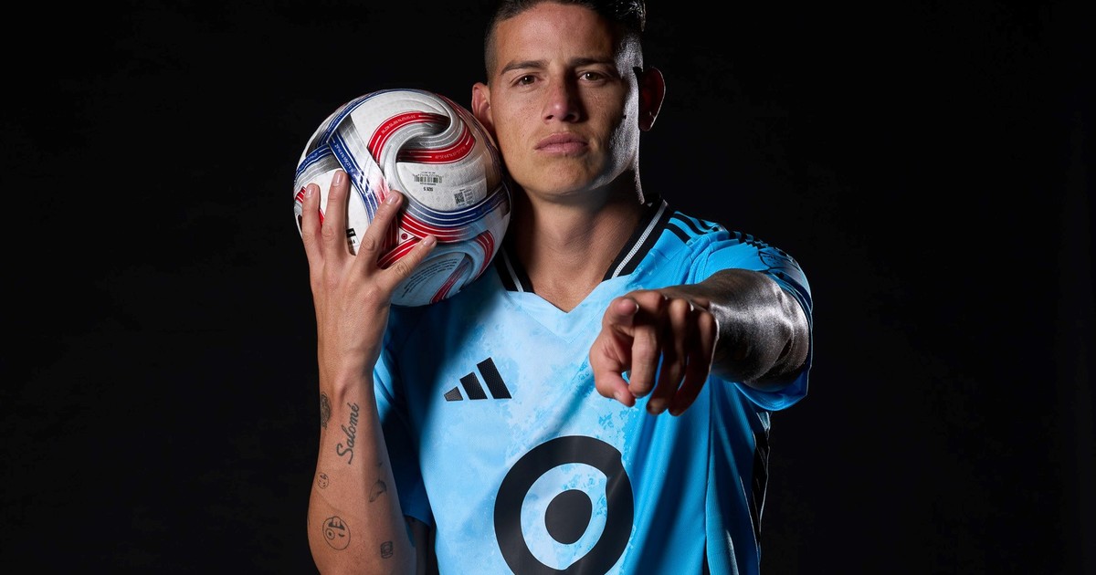 James Rodríguez con la camiseta de Minnesota United