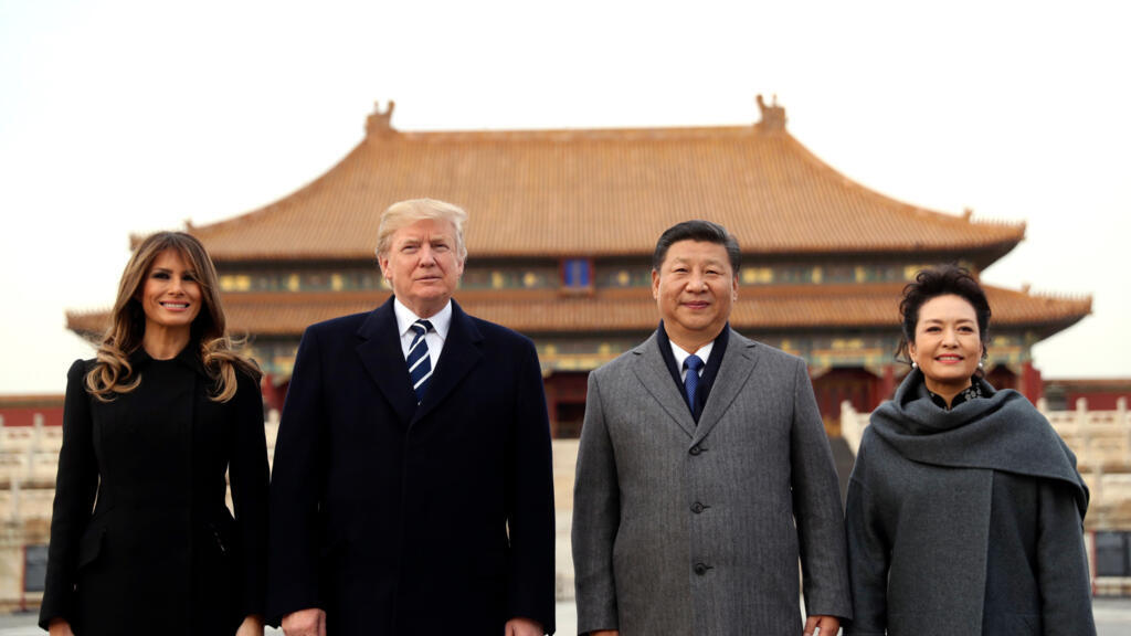 Xi Jinping y Donald Trump estrechándose la mano en una cumbre