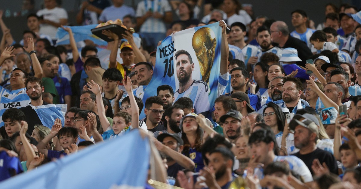 Boletín Oficial de la República Argentina con la disposición sobre envío de datos de hinchas
