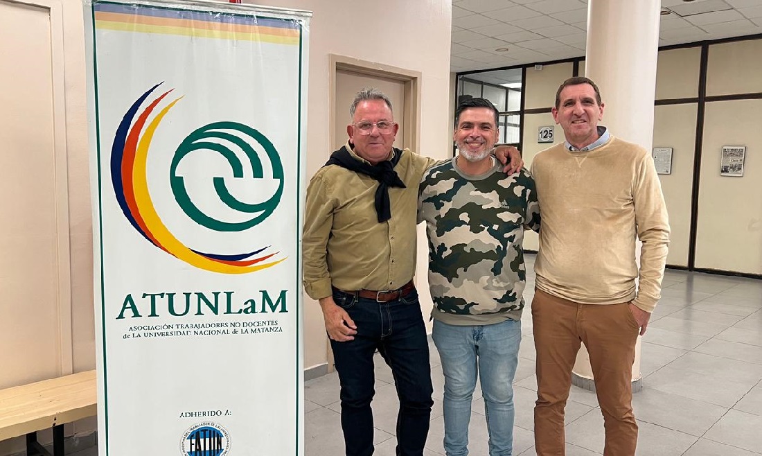 Votantes en las elecciones gremiales de ATUNLaM en la Universidad Nacional de La Matanza
