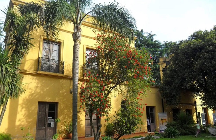 Fachada del Museo Nacional de Bellas Artes en Buenos Aires