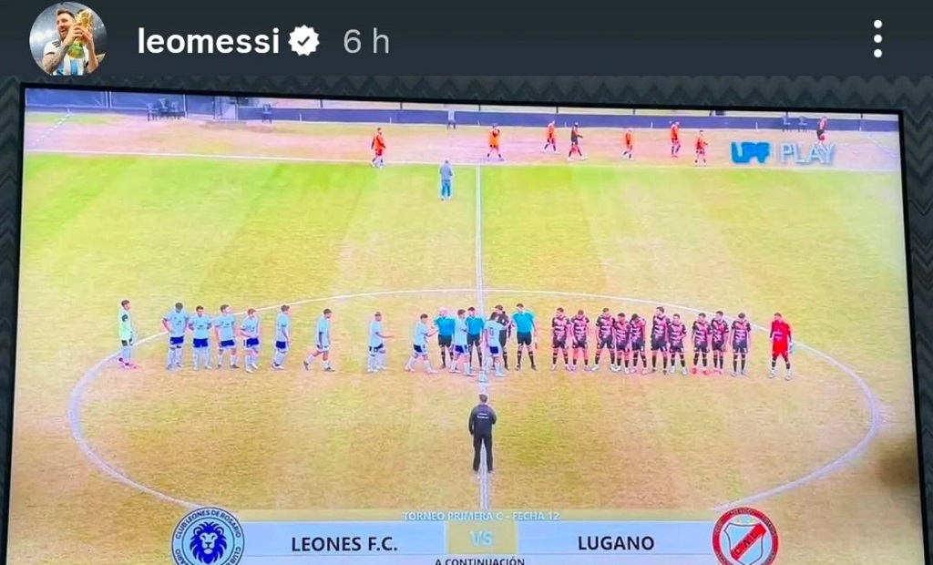 Jugadores de Lugano y Leones FC en el campo de juego