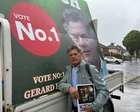Gerry Hutch sonriendo durante un acto de campaña en Dublín