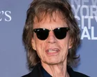 Mick Jagger en la isla de Stromboli durante el rodaje