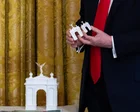 Maqueta del arco triunfal de 76 metros propuesto por Trump en Washington DC