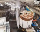 Tanque químico en instalación industrial en California