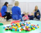 Niños en una guardería de Inglaterra