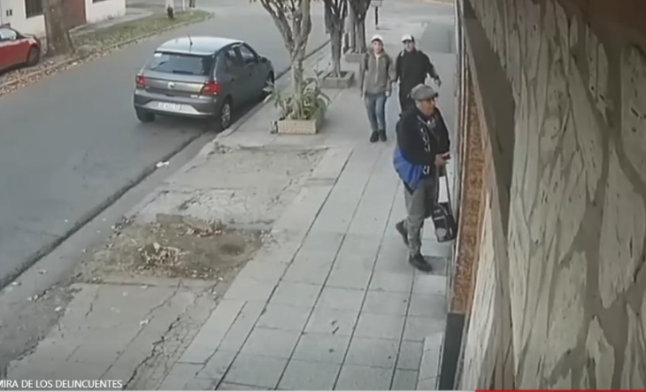 Fachada de la escuela de danzas Ballet Pampa y Cielo en San Justo