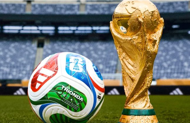 Emoji de la pelota Trionda del Mundial 2026 en WhatsApp