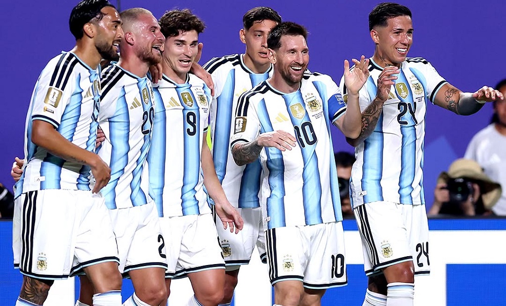 Jugadores de la Selección argentina en el campo de juego