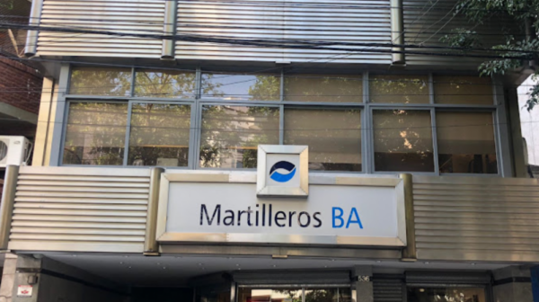 Martilleros en una reunión del Colegio de Martilleros Bonaerenses
