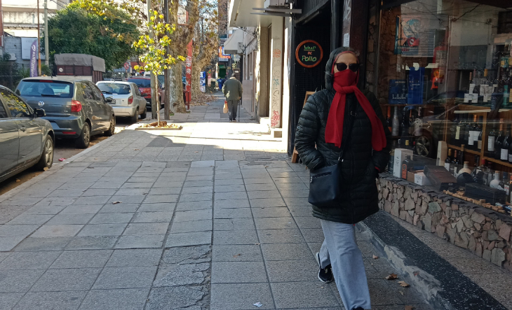 Termómetro marcando temperatura bajo cero en La Matanza
