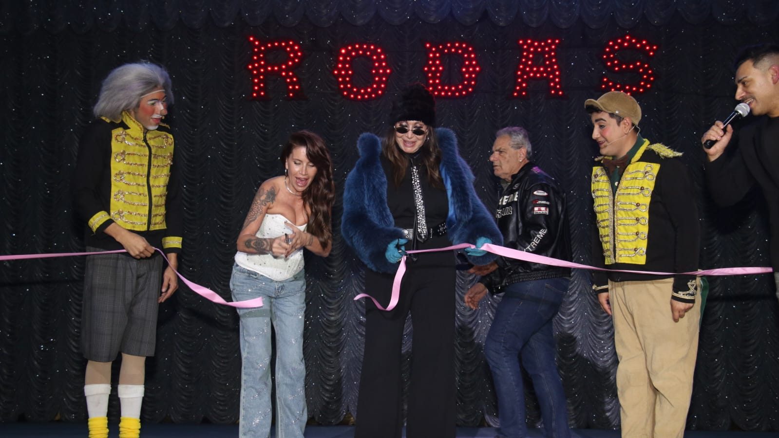 Moria Casán y Florencia Peña en el lanzamiento del Circo Rodas