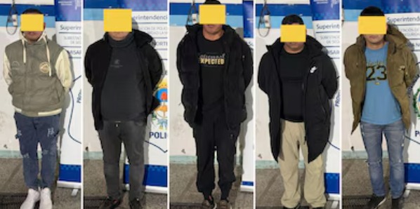 Policías en la escena del crimen en San Justo