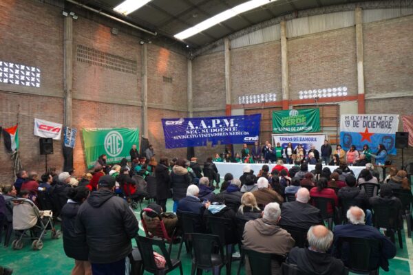 Acto de presentación de la lista de la CTA Autónoma de Lomas en Villa Fiorito
