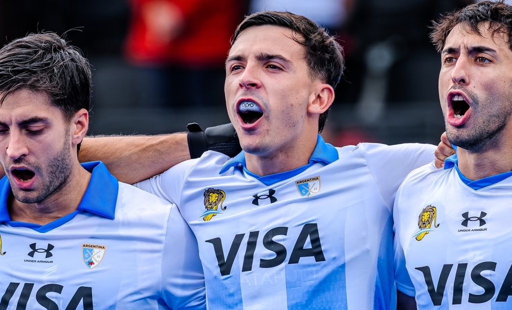 Jugadores de Los Leones celebrando un gol durante el partido ante Nueva Zelanda