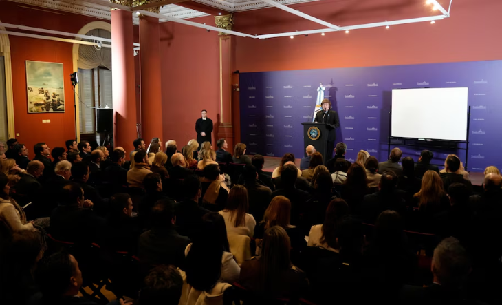 Javier Milei reunido con legisladores en Casa Rosada