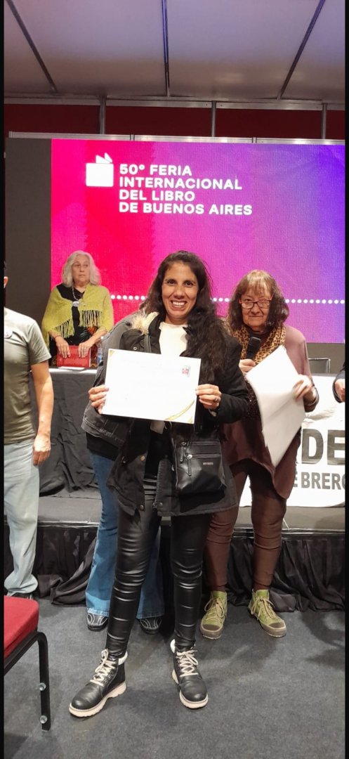 Retrato de la escritora Nadia Cornalino, autora del libro Salir del sótano