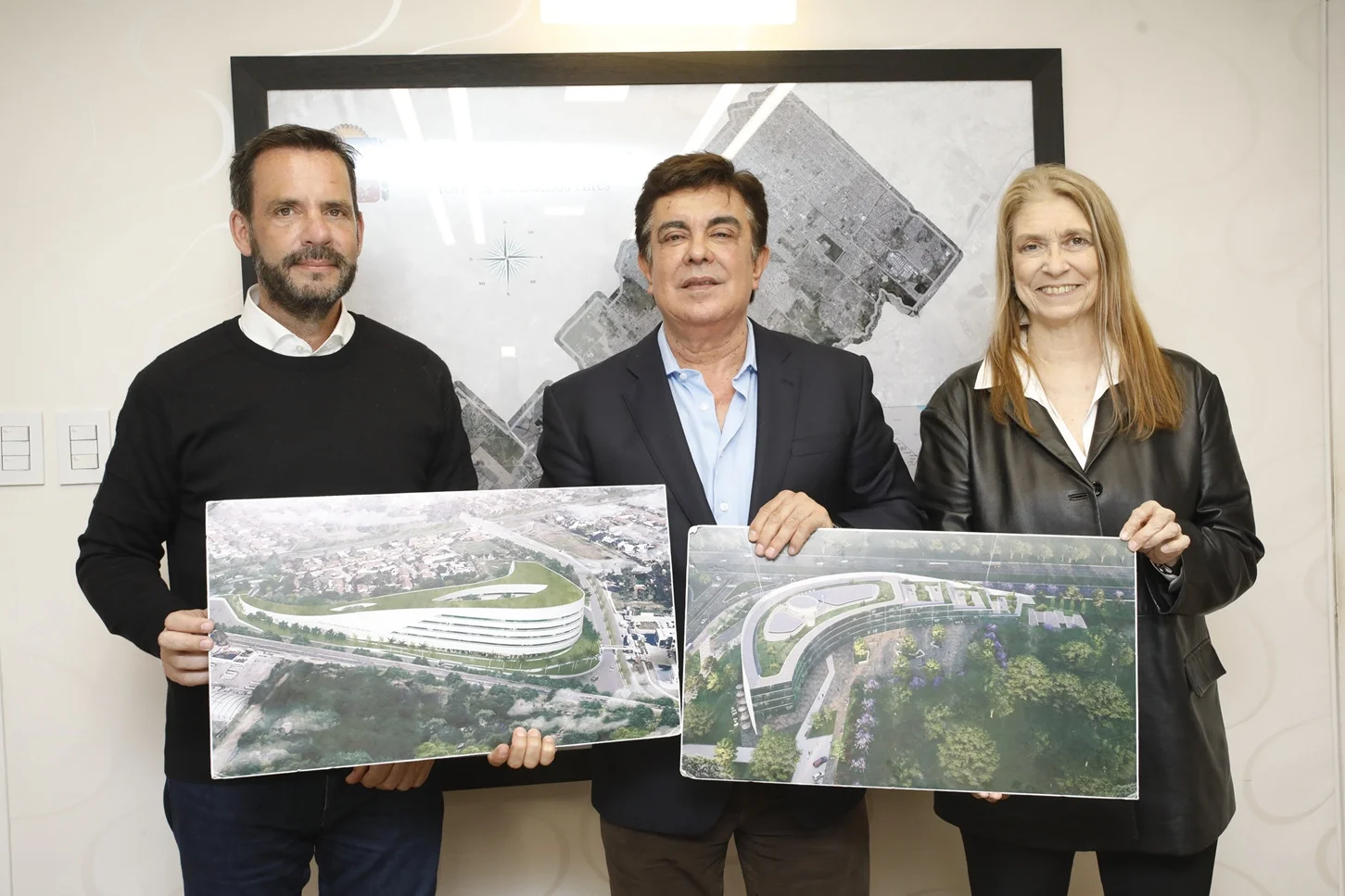 Fernando Espinoza y Ariel Sujarchuk durante la reunión por el Polo Científico de Ciudad Evita