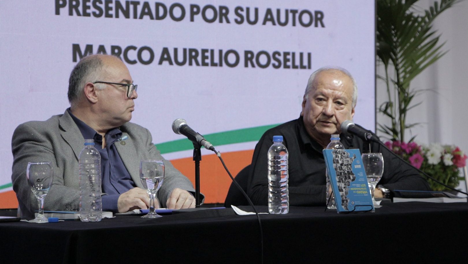 Presentación del libro Los Indispensables de la Patria en la Feria del Libro de La Matanza