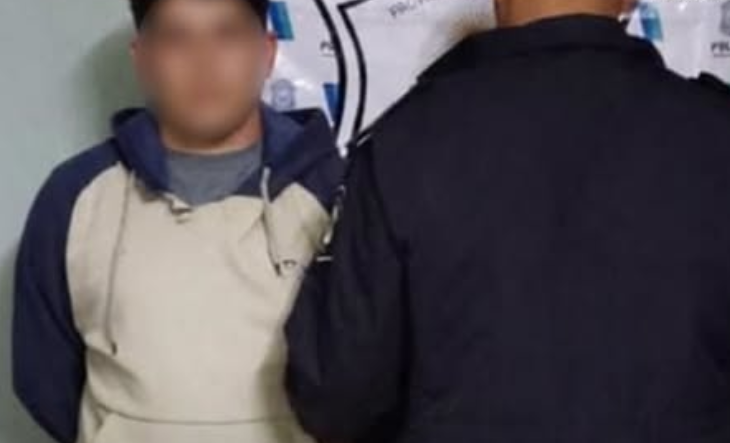 Móvil policial en un operativo en Rafael Castillo, La Matanza